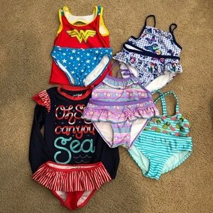5 Girl’s 2 Piece Swimsuits 4T 4 5